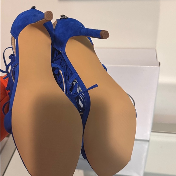 Steve Madden Electric Blue Fringe Suede High Heels - Picture 4 of 5